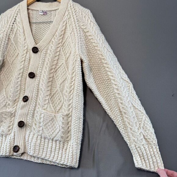 The Scotch House Knit Cardigan Size 40 (Large) Heavy Cable Knit Creme Color - Picture 4 of 10